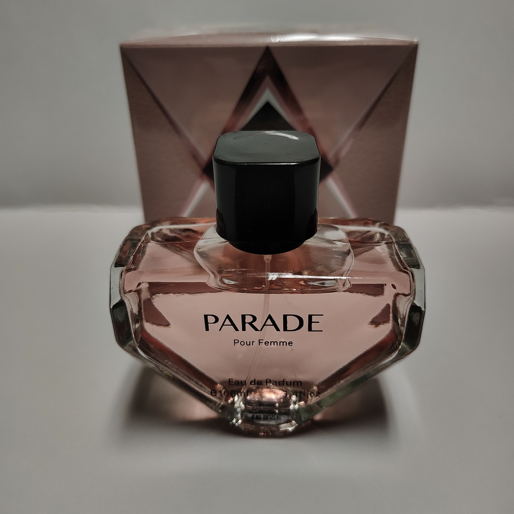 Urban Parade Pour Femme - Light Pink Bottle New In Box